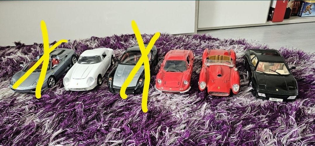 Machete metalice ferrari scara 1:18