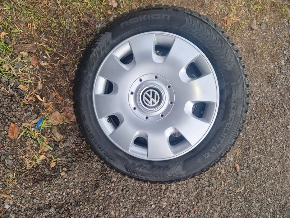 Зимняя, шипованная резина на дисках