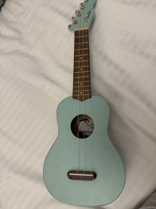 Укулеле Fender оригинал