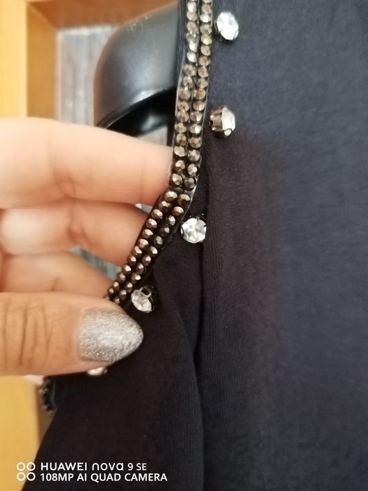 Различни рокли размер М