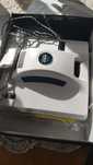 Robot curatare geamuri
