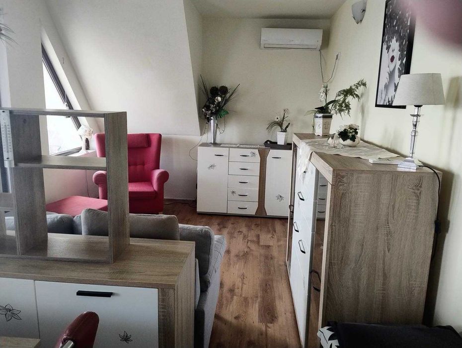 Дава се под наем Многостаен апартамент в Бургас, Сарафово - 124 кв.м за 382.5 € - Снимка #3