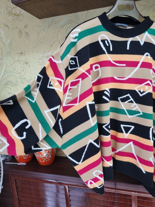 Женские одежды в отличном состоянии