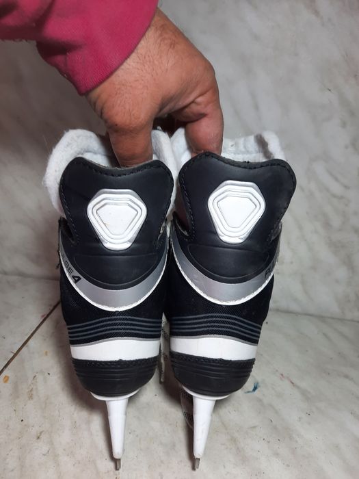 Patine hochey hochei 613 Pulse 4 marime 30 (20 cm) impecabile