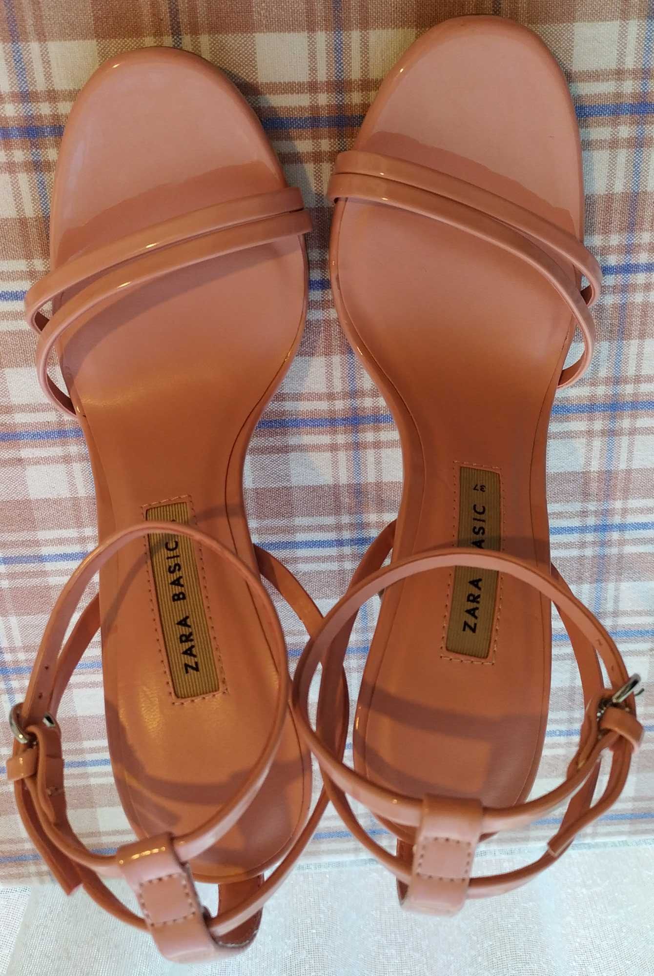 Розови сандали на високи токове с каишка - Zara (Зара) , 37-ми номер