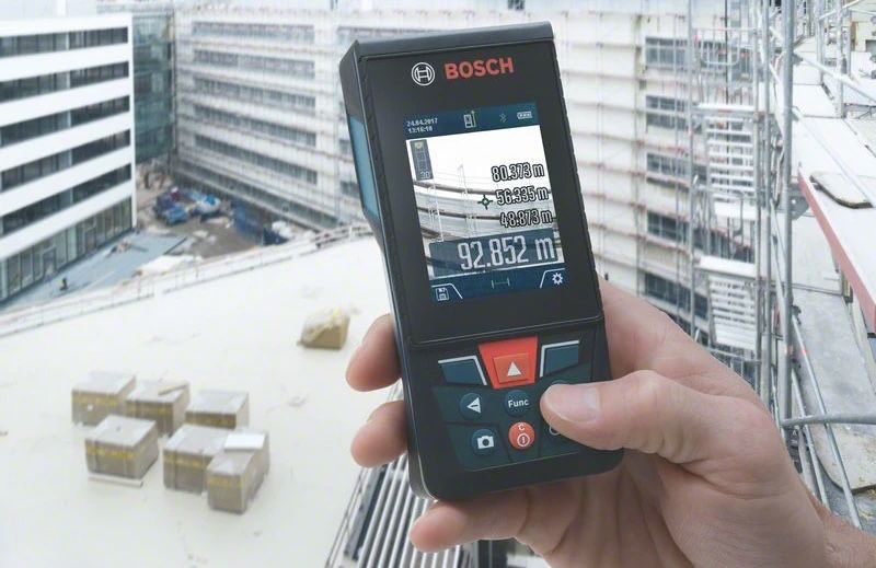 Лазерный дальномер (лазерная рулетка) с камерой BOSCH GLM 120 C pro