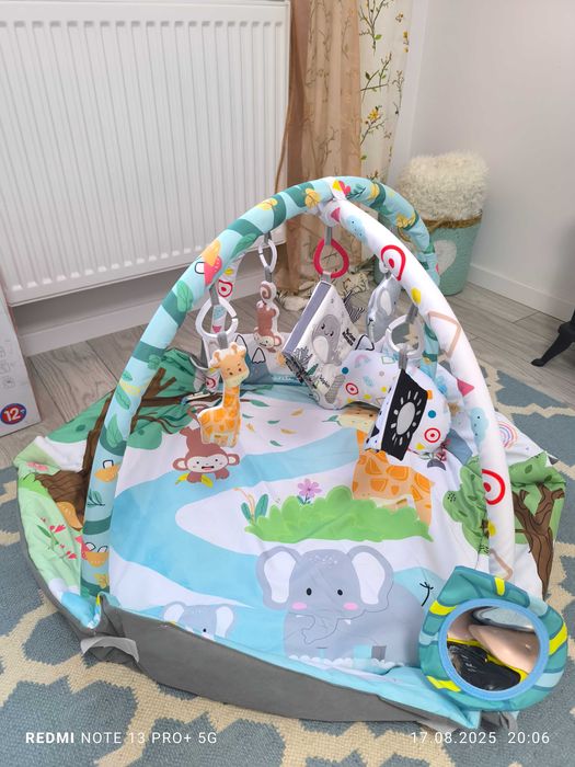 Saltea și centru de activități 3 în 1