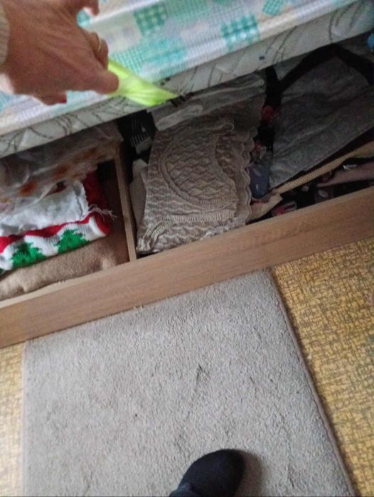 Легло "Приста" с ракла и повдигащ механизъм