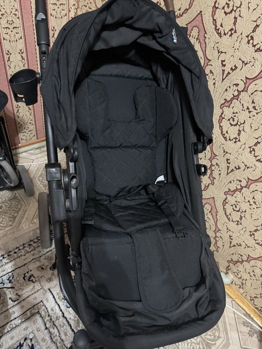Продам коляску TOMIX
