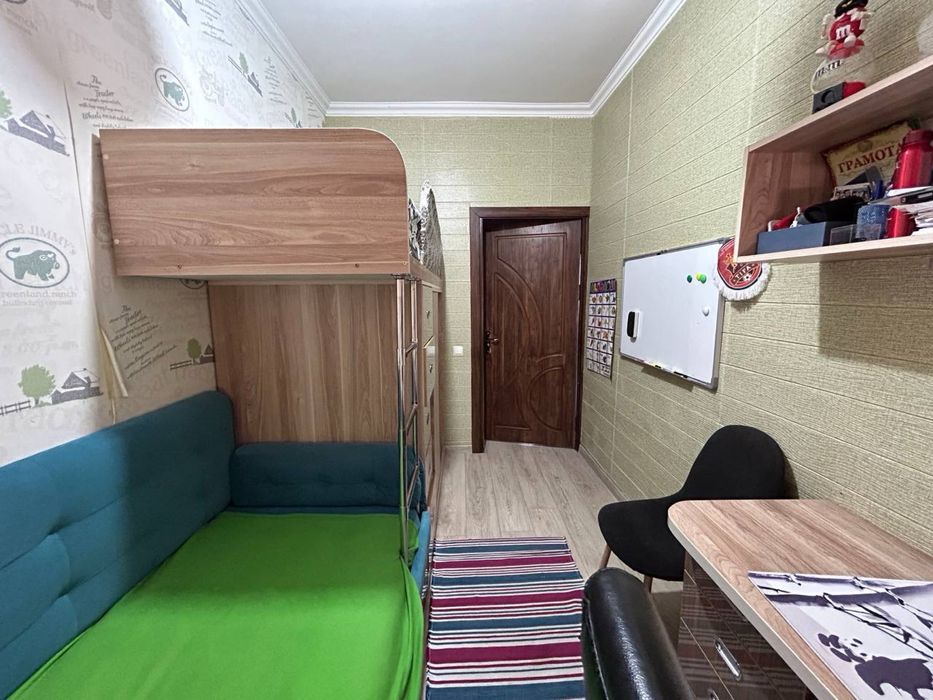 Продается 3х ком квартира. Метро айбек. Ултца Афросиаб 3/6/9