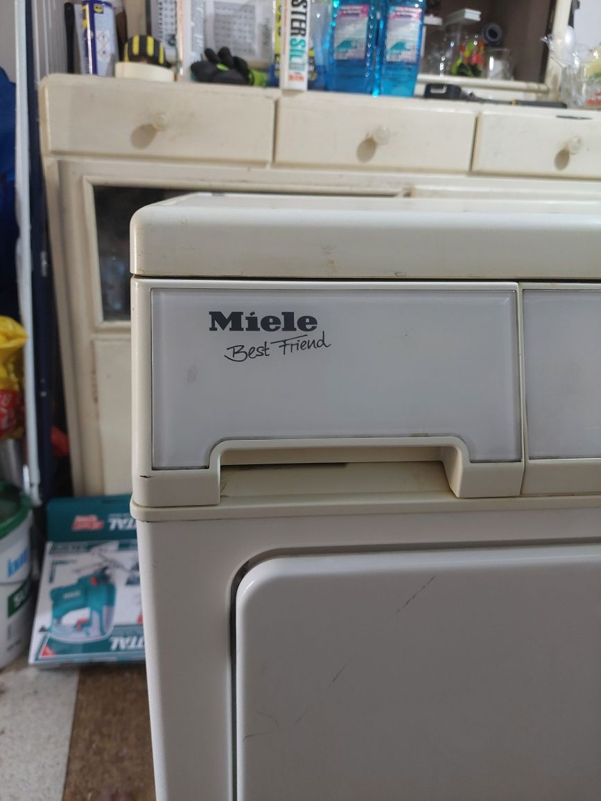 Сушилня Miele best friend
