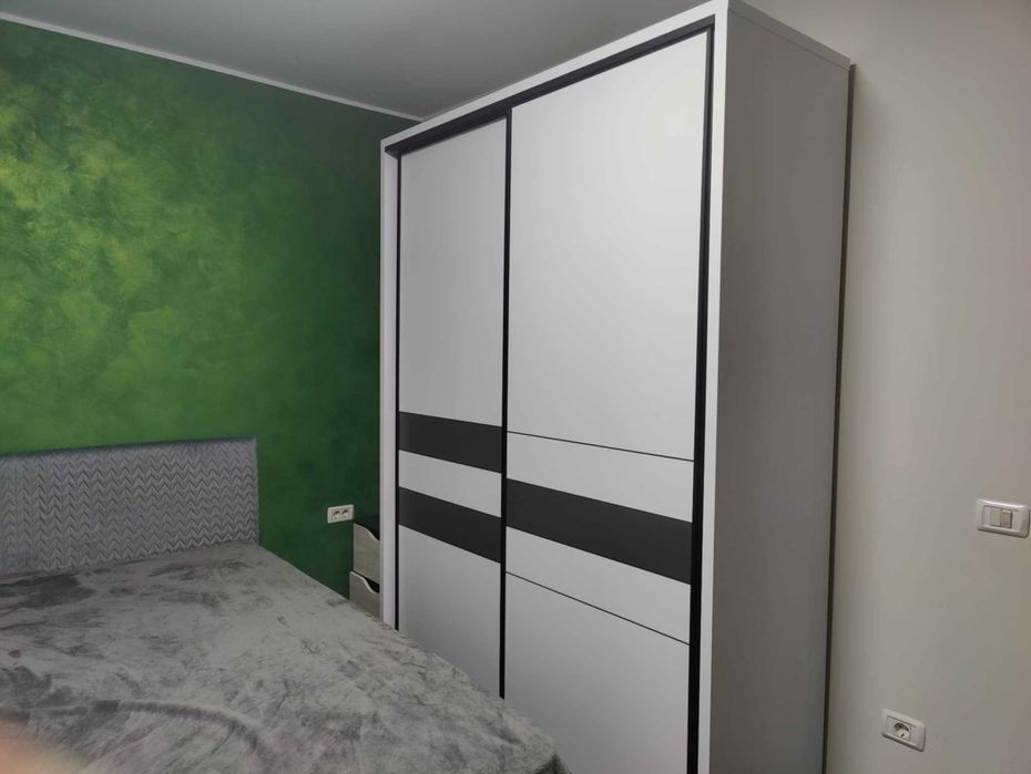 Apartament de închiriat cu 3 camere cu PARCARE -LIBER IMEDIAT- BLC NOU