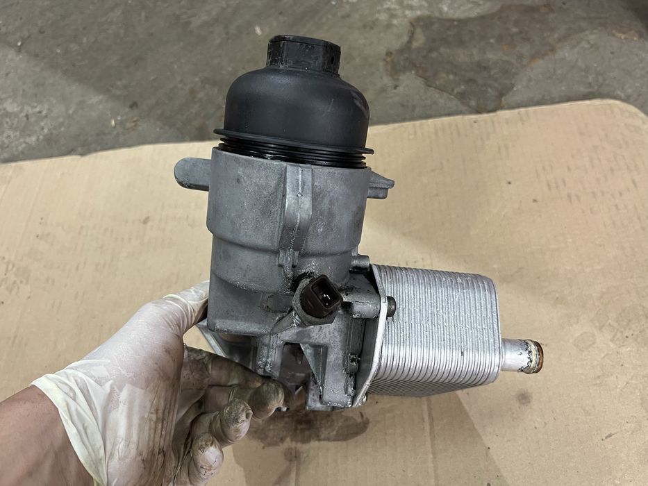 Конзолата на масления филтър за BMW E39 E46 (M57D30)