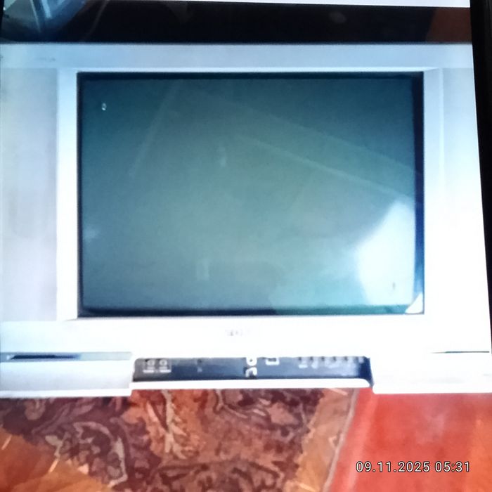 Продам телевизор