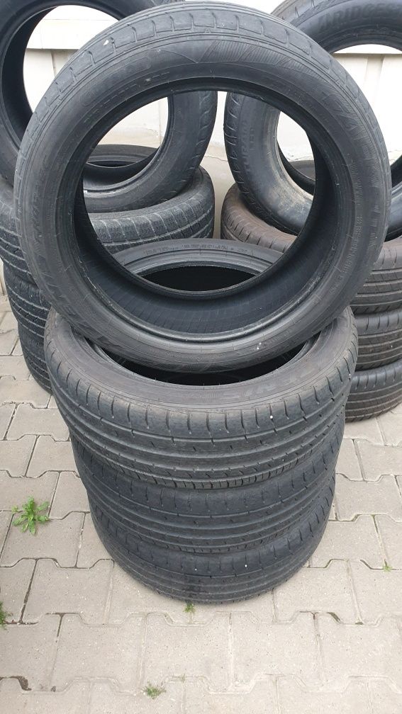 Anvelope vara 215/50 R18