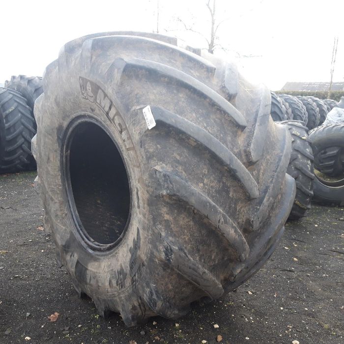 Cauciucuri 1000/55R32  Michelin Anvelope PRET BUN. Profita!