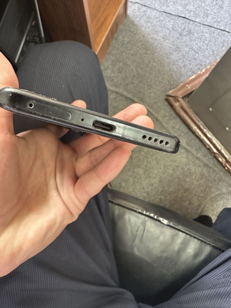 Honor 50.    6 / 128