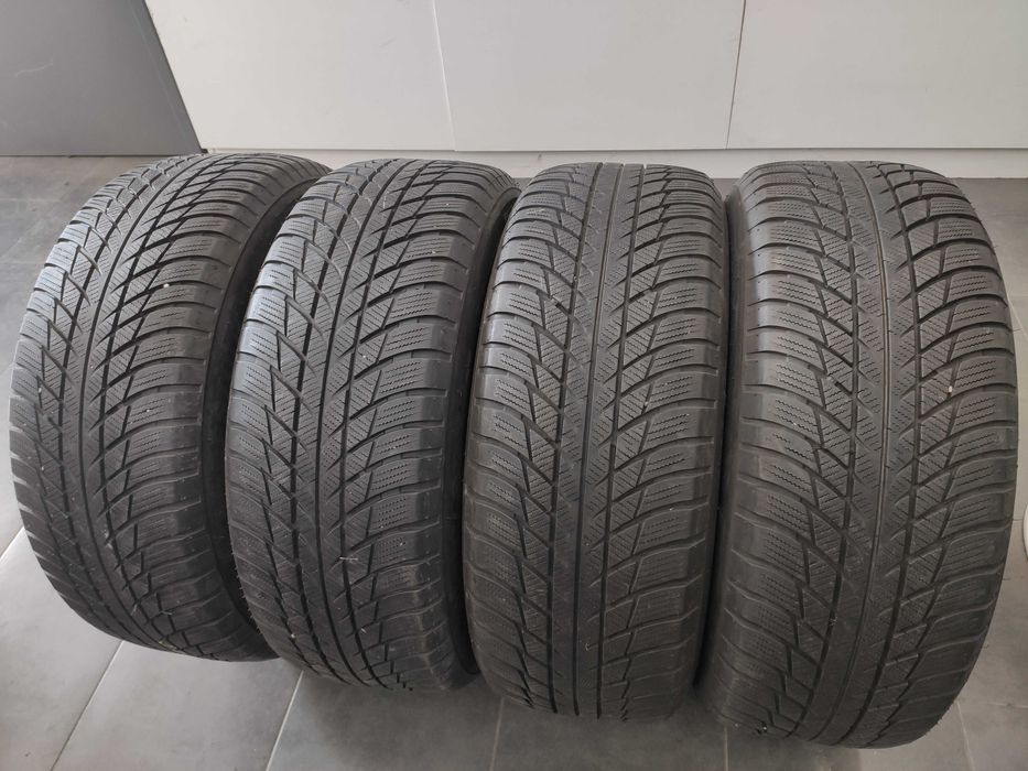 4бр Зимни Гуми 225 55 17 - Bridgestone Runflat
