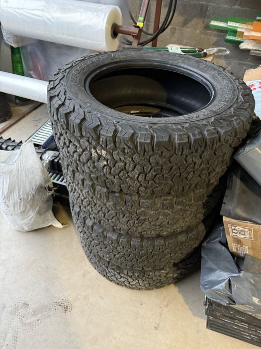 265/60-18 BF Goodrich ALL-Terrain