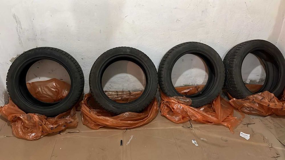 Зимние шины Cordiant Snow 2 215/55 R17 — отличное состояние!