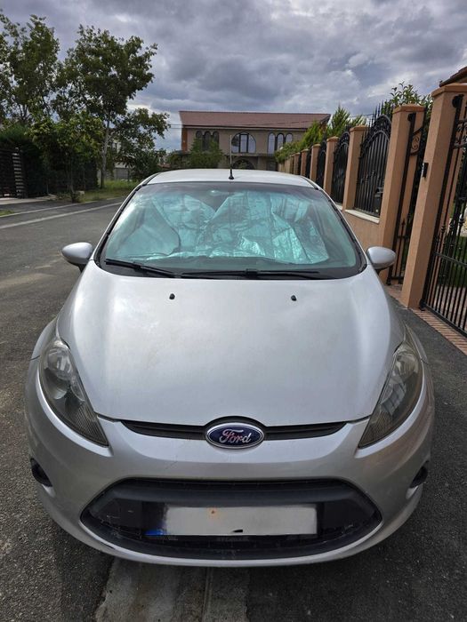 Vand Ford Fiesta