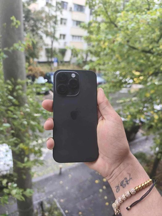 Vand IPhone 14 pro de 128gb sanatate baterie 70
