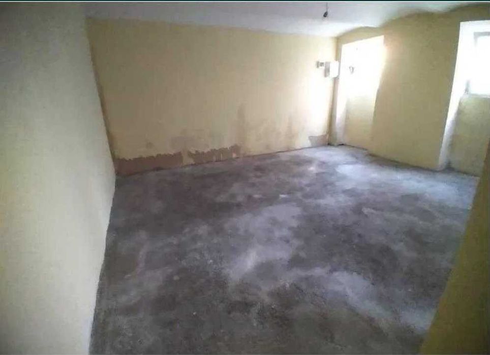 Apartament, spatiu comercial, Oradea