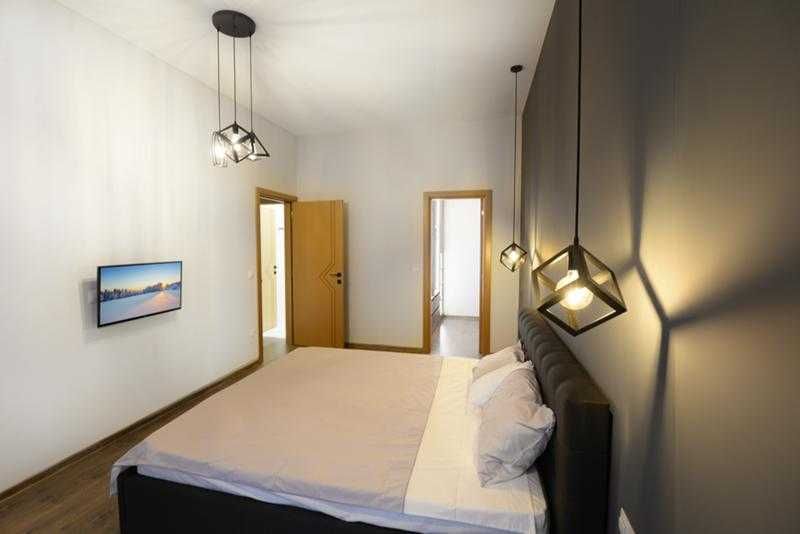 Продава се Тристаен апартамент в София, Витоша - 80 кв.м за 1750 €/кв.м - Снимка #1