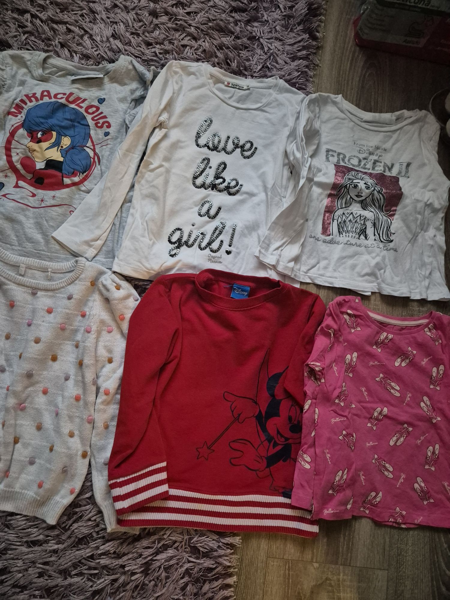 Lot bluze fetite stare f buna 110 4-5ani