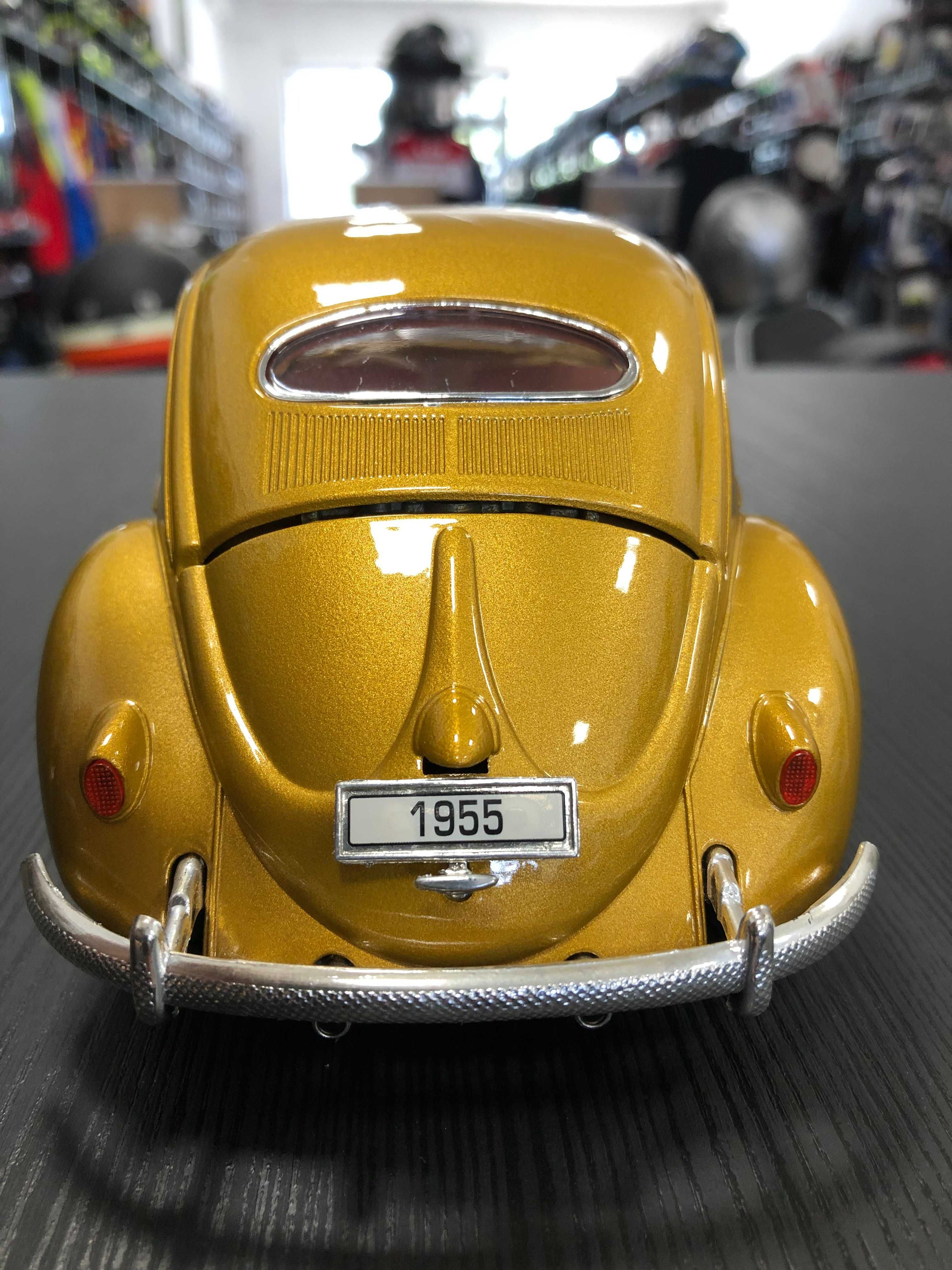 Метална колекционерска количка BBURAGO VW KAFER/BEATLE 1955 1:18 NEW