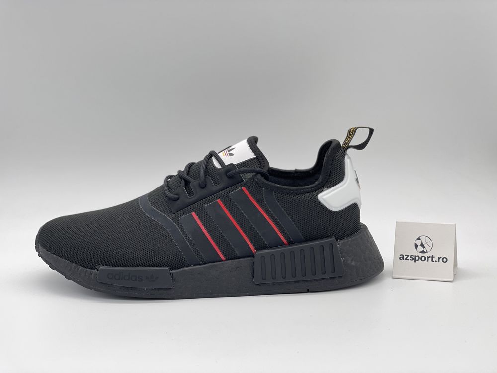 Adidas NMD R1 Noi Originali Marimi: 43 1/3; 44; 46