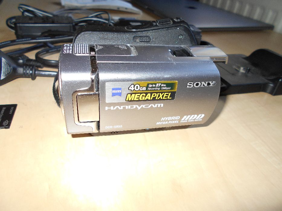 Camera video HD SONY DCR-SR55E + acumulator 3700mAh