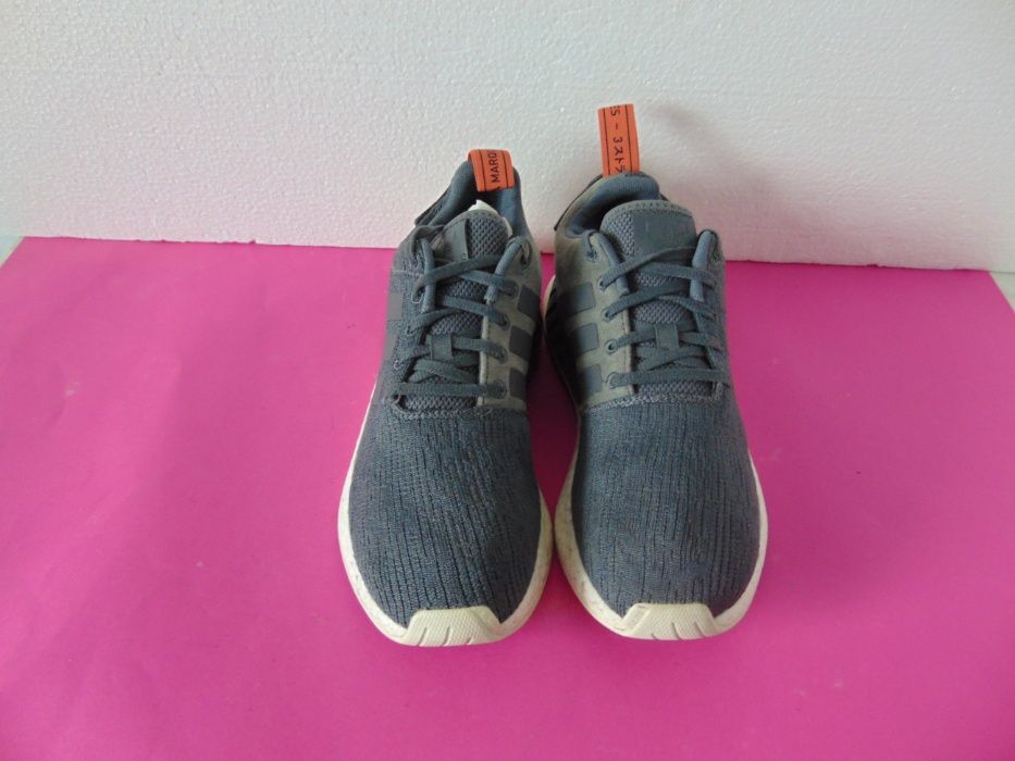 Adidas Nmd R2 номер 41 Оригинални мъжки маратонки