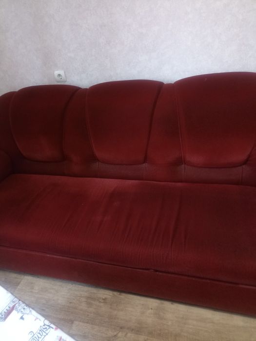 Продам диван и 2 кресла