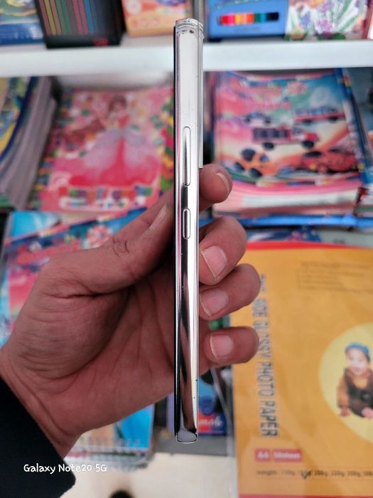 Samsung Galaxy S22 5G