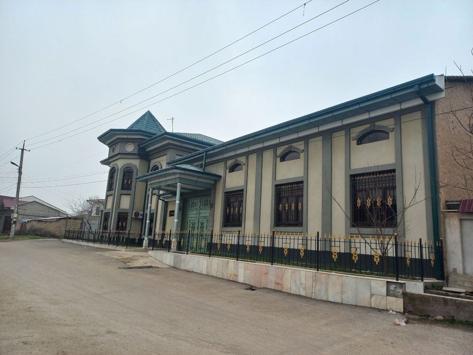 xovli sotiladi 10 sotix