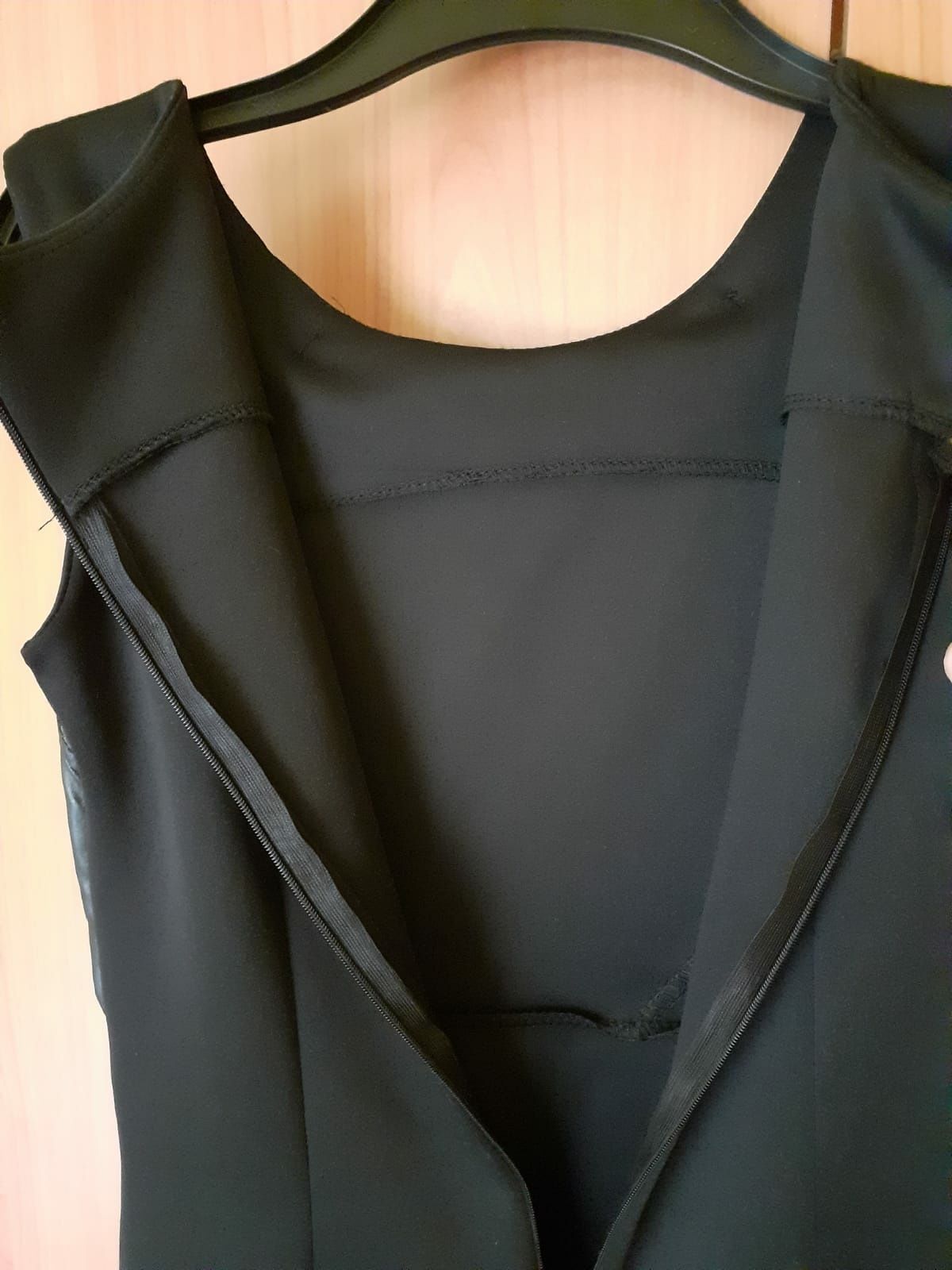 Rochie simpla neagra nr 34