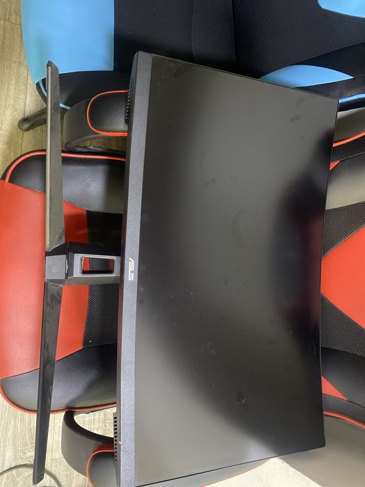 Срочно продается монитор TUF GAMING ASUS VG27W