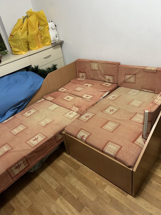 Продам кровати раздвижные