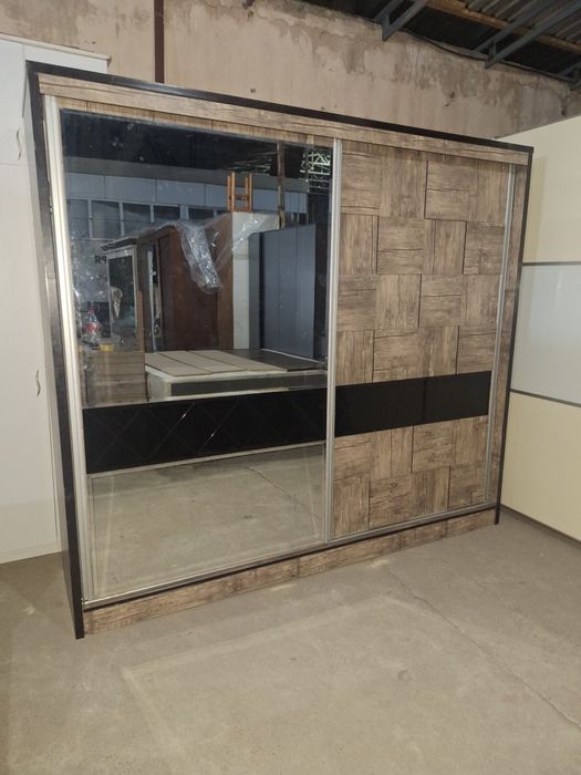 Срочно продам  Шкаф для ДОМА