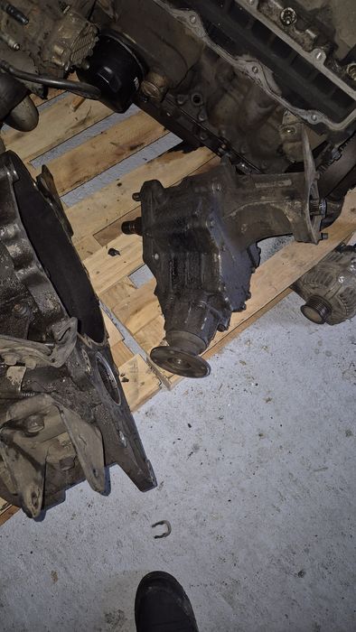 Cutie viteze hyndai santa fe 4x4