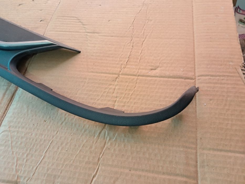 Лайсна броня мерцедес W246 Б класа Mercedes W246 B klassa