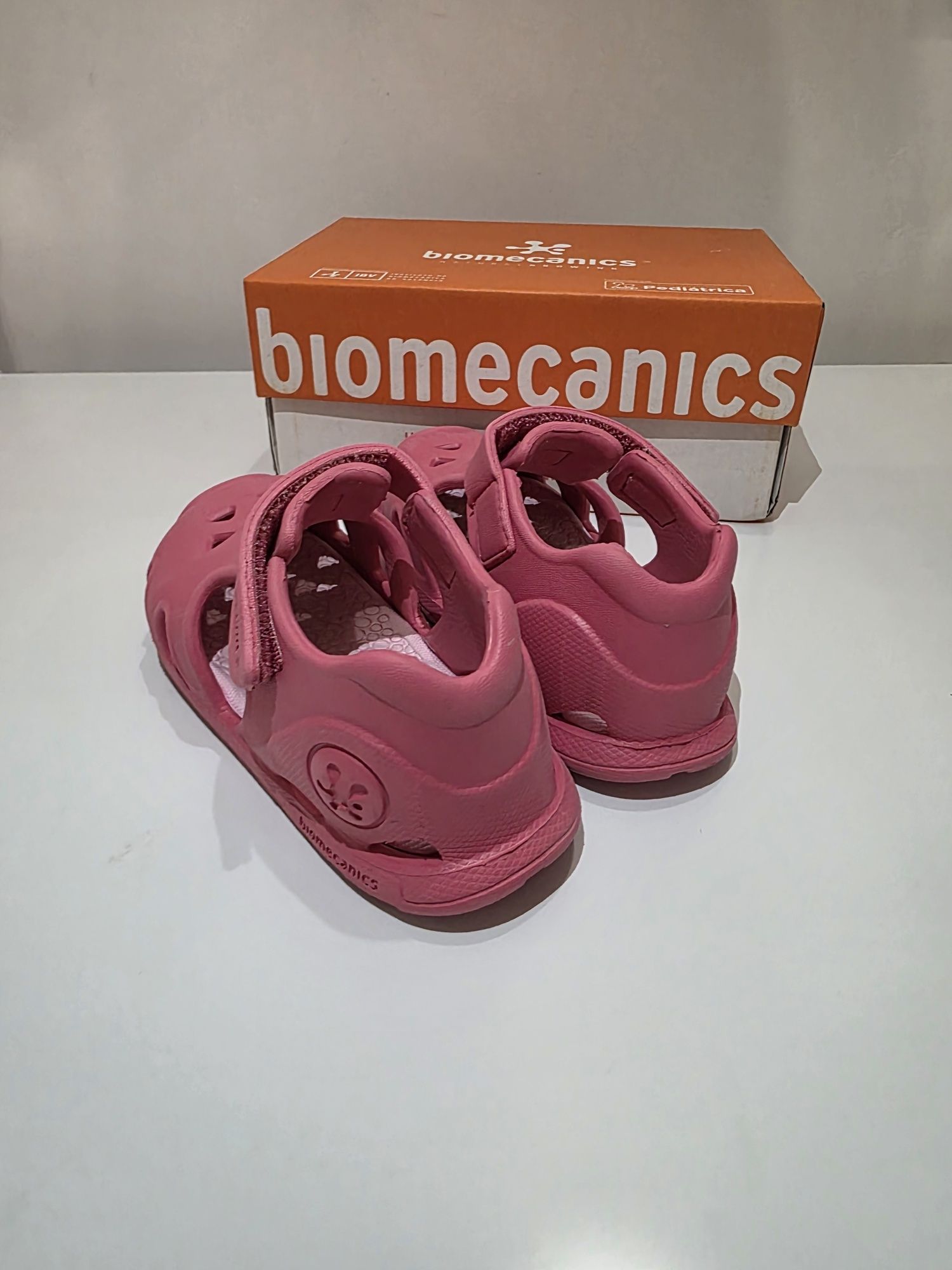 Детски обувки biomecanics биомеханикс 24 номер