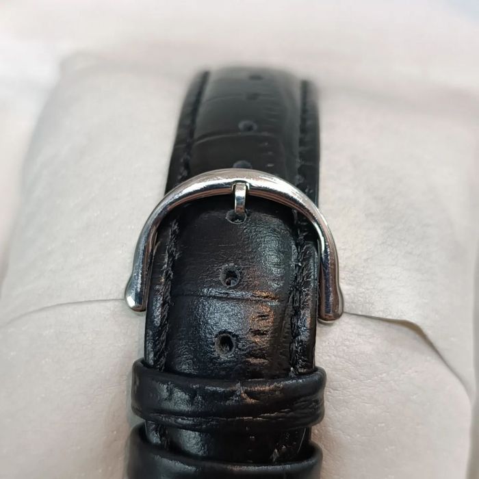 Швейцарские часы Maurice Lacroix