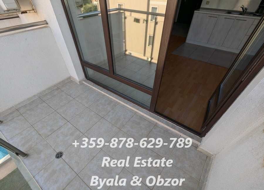 Продава се Едностаен апартамент в Бяла - 36 кв.м за 1070 €/кв.м - Снимка #13