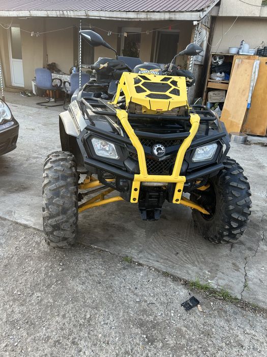 Atv can am outlander 800r