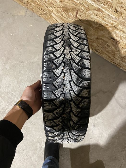 Продам шины зимний 175/65/14