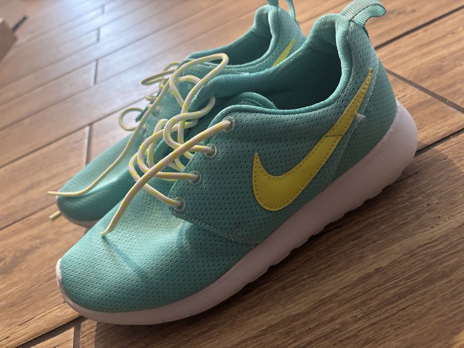 Vand lot adidasi originali