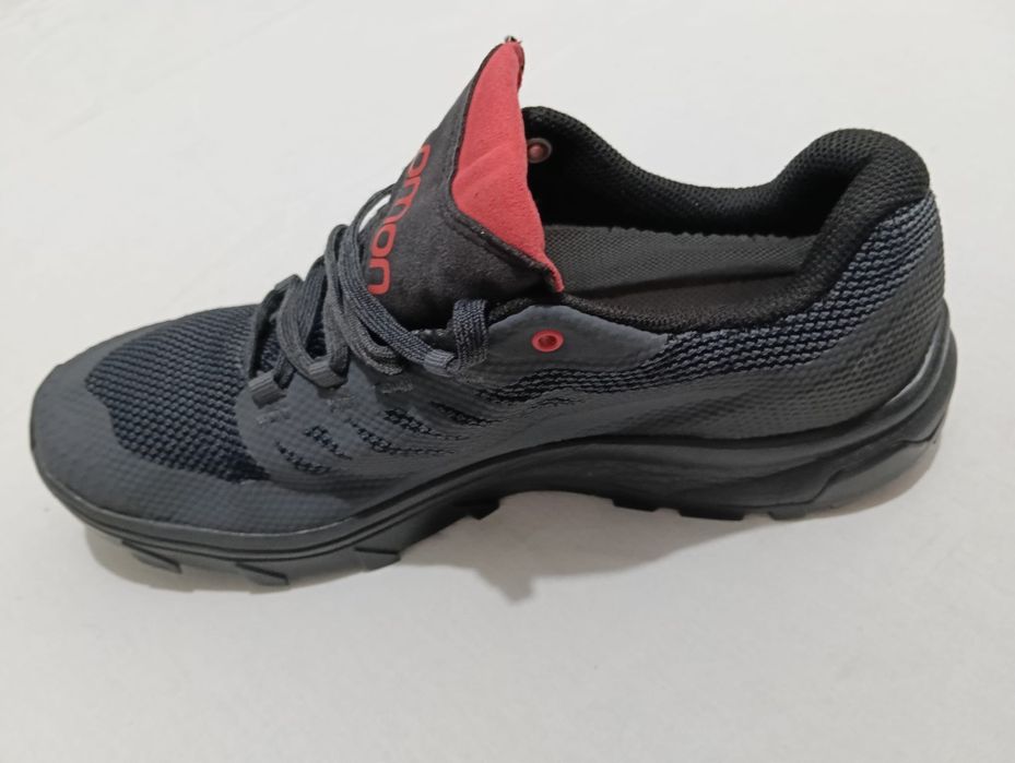 40 Salomon masura 40