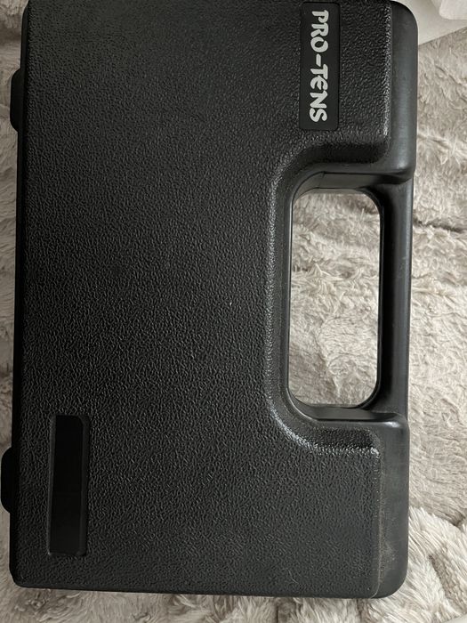 Vand aparat electrostimulare si fizioterapie